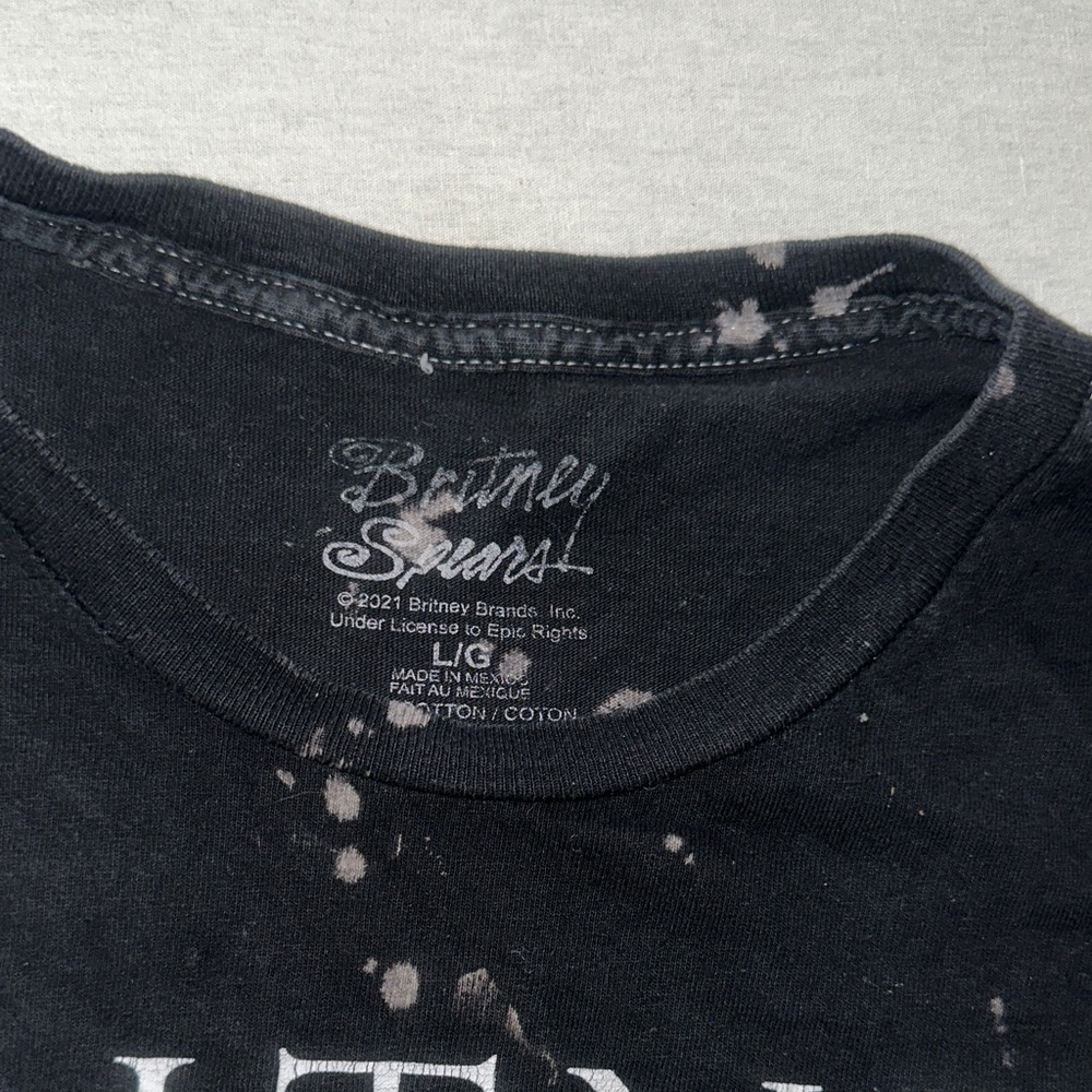 Womens Size Large Britney Spears Black Graphic Tee. - Picture 2 of 3